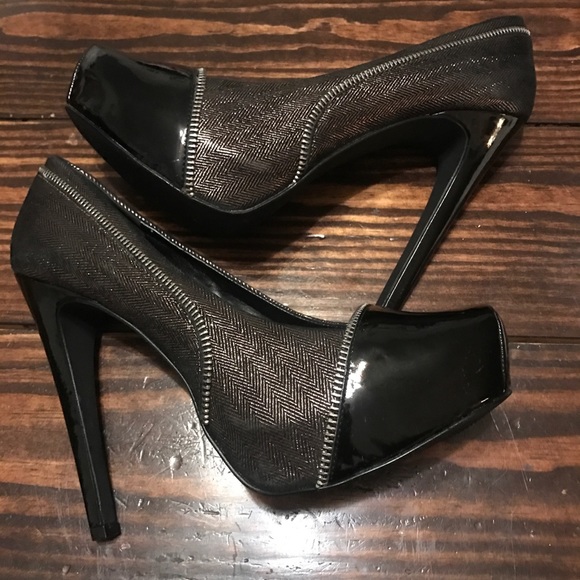Jessica Simpson Shoes - Jessica Simpson Zipper Heels